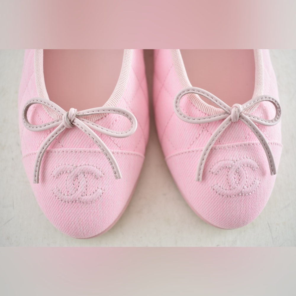 Chanel 26P Light Pink Denim Quilted CC Logo Bow Tie Ballet Ballerina Flat 39 - Picture 9 of 16